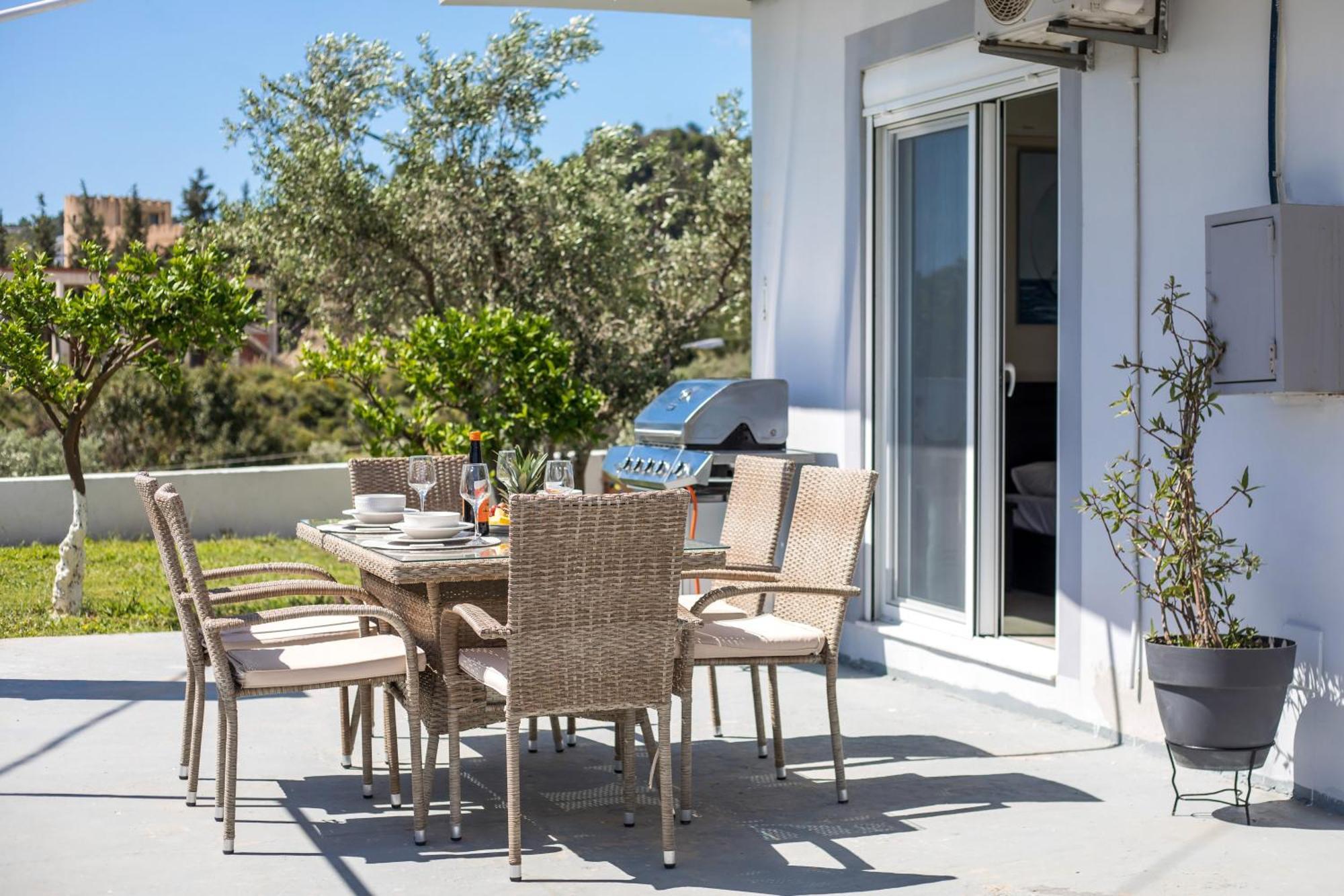 Sunny Villa ฟาลิรากี ภายนอก รูปภาพ